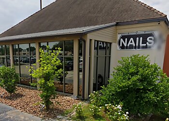 Lafayette Nail Salons Palace Nail Lounge & Spa