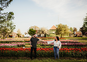 Rockford Videographers Palette of Light | Photography