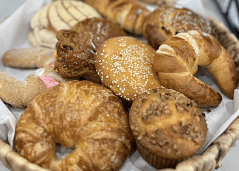 Panaderia Guatemalteca La Mejor  Garland Bakeries