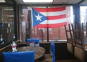 Panaderia Pan Del Cielo - Hartford, CT Bakeries - Restaurant Interior Image
