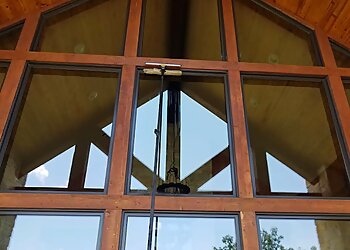 Abilene Window Cleaners Pane in the Glass