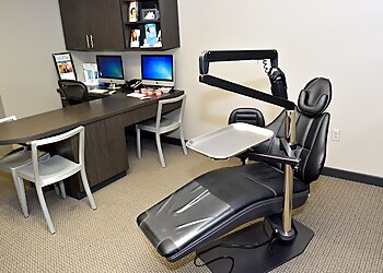 Seattle Orthodontists Paola Leone, DDS & Gregory Vaughn, DDS - LEONE & VAUGHN ORTHODONTICS