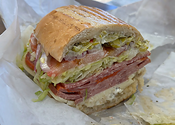 Papa's Deli Santa Clarita Sandwich Shops image 1