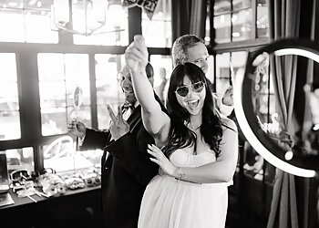 Omaha Photo Booth Companies Paradise Photo Booth