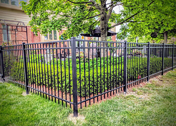 Paramount Fence, LLC Detroit Fencing Contractors