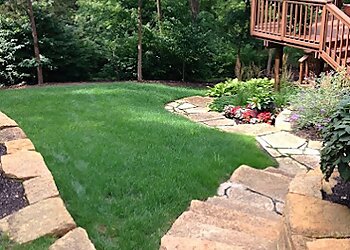 Cincinnati Landscaping Companies Paramount Lawn + Landscape