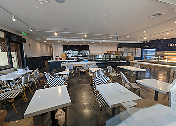 Paris Baguette - Oceanside, CA Cakes - Restaurant Interior Image