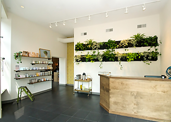 Cincinnati Hair Salons Parlour