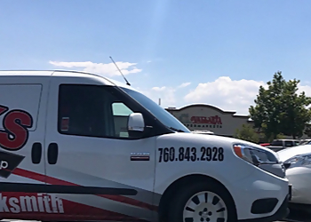 Parras Key Shop Victorville Locksmiths image 1