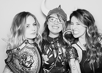 Madison Photo Booth Companies Party Picturebooth Madison & Milwaukee