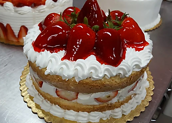 Pasteles Fino’s del Angel Tacoma Cakes image 1