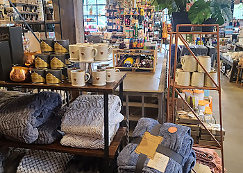 St Paul Gift Shops Patina Highland Park