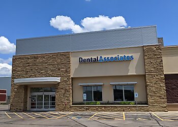 Milwaukee Dentists Patrick R. Kaul, DDS - DENTAL ASSOCIATES