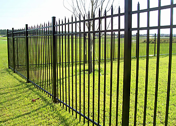 Patriot Fence Company - Olathe, KS Fencing Contractors - Service Image