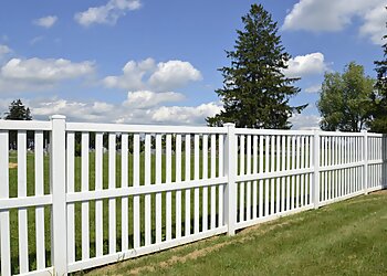 Pat's Fence Company El Paso Fencing Contractors image 1