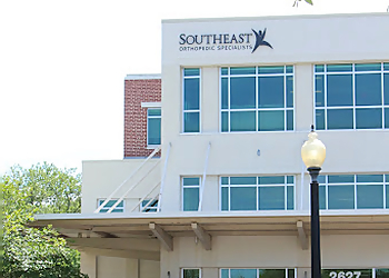 Pavel Balduyeu, MD - Jacksonville, FL Pain Management Doctors - Clinic Exterior Image