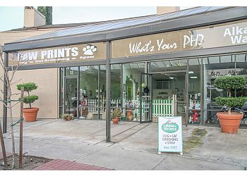 Paw Prints Grooming and Spaw Stockton Pet Grooming