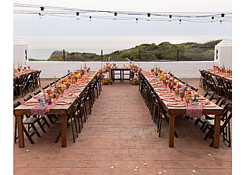 Oceanside Wedding Planners Peaches to Poppies