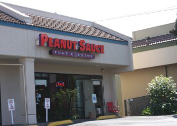 Peanut Sauce Thai Cuisine - Tacoma, WA Thai Restaurants - Restaurant Exterior Image