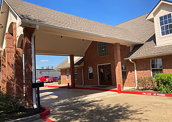 Pearland Pet Health Center Pearland Pet Health Center - Pearland, TX Veterinary Clinics - Clinic Exterior Image