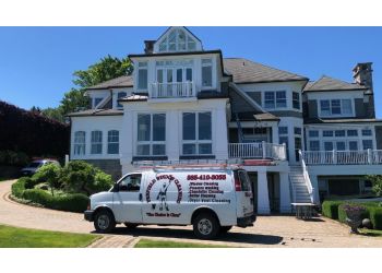 Rochester window cleaner Penfield Window Cleaning