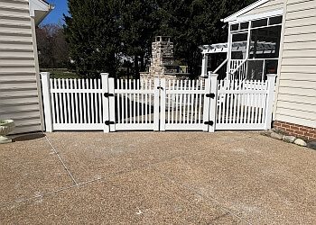 Peninsula Fence Company Newport News Fencing Contractors