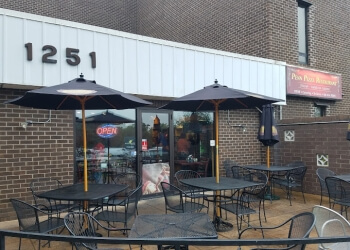 Penn Pizza Restaurant - Allentown, PA Italian Restaurants - Restaurant Exterior Image