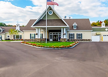 Peregrine Senior Living Peregrine Senior Living - Syracuse, NY Assisted Living Facilities - Hotel Exterior Image