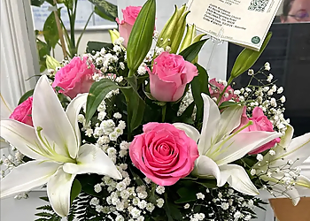 Peter Gregory Florist - Cincinnati, OH Florists - Fresh Flowers Image