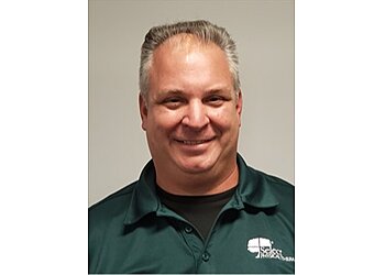 Peter Morris, MPT, OCS, COMT - SELECT PHYSICAL THERAPY LONG BEACH Long Beach Physical Therapists image 1