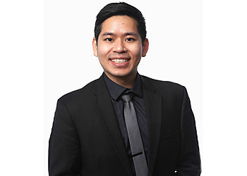 Peter Yeh, MD - ORTHOVIRGINIA Alexandria Pain Management Doctors image 1