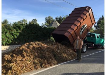Peterson's Tree Works Inc - Orange, CA Tree Services - Team Working Image