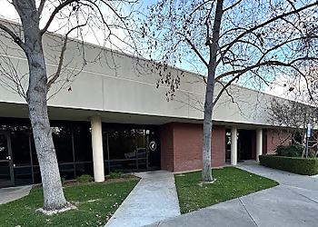 Phil Morrow, PT - PLAN PHYSICAL THERAPY INC - Fresno, CA Physical Therapists - Clinic Exterior Image