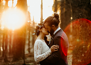 Phil Porto - Tampa, FL Wedding Photographers - Service Highlights