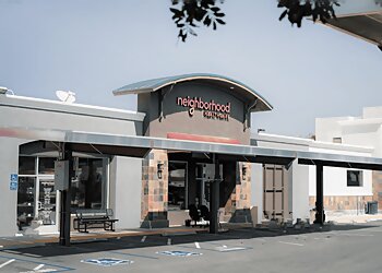 Escondido Podiatrists Philip E . Larkins, DPM