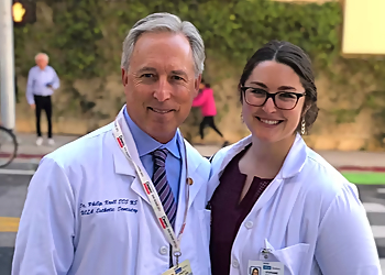 Philip J Kroll, DDS - Ventura, CA Dentists - Doctor Portrait Image
