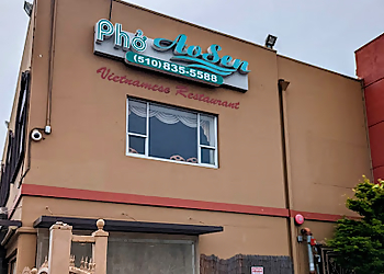 Oakland Vietnamese Restaurants Pho Ao Sen Restaurant