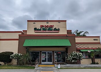 Fullerton Vietnamese Restaurants Pho Banh Mi Che Cali