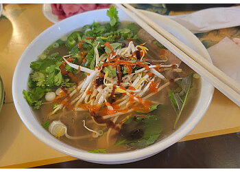 Arvada vietnamese restaurant Pho Dong Huong