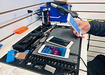 Phone Fix Accessories - Philadelphia, PA Cell Phone Repair - Office Image