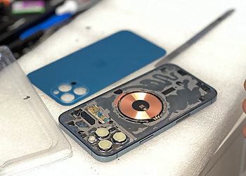 Phone Fix Accessories - Philadelphia, PA Cell Phone Repair - Work Image
