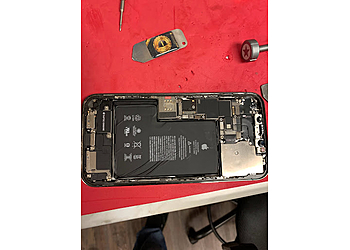 Phone Medic of Amarillo - Amarillo, TX Cell Phone Repair - Work Image