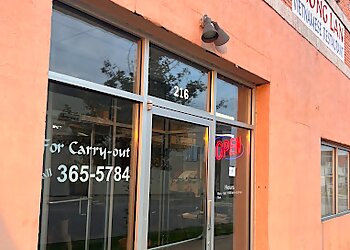 Cedar Rapids Vietnamese Restaurants Phong Lan Restaurant