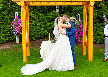 Salem Wedding Photographers Photos By Orion