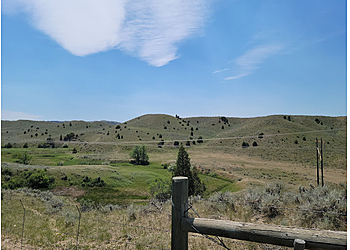 Billings Hiking Trails Pictograph Cave State Park