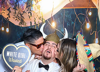 Fontana Photo Booth Companies Picture Your Party Photobooths