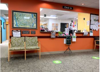 Des Moines Endocrinologists Pierre Theuma, MD - MERCYONE DES MOINES DIABETES AND ENDOCRINOLOGY CARE (IDEC)