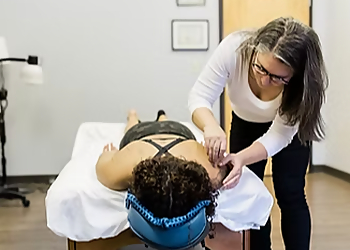 Pinnacle Health and Wellness - Little Rock, AR Acupuncture - Doctor With Patient Image