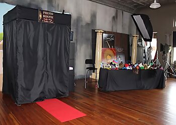 Pittsburgh Photo Booth Companies Pittsburgh Prestige Photo Booth