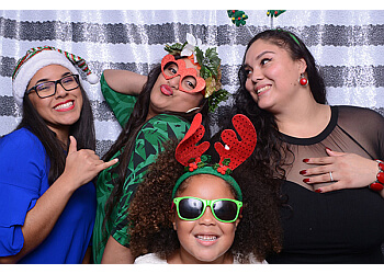 Fremont Photo Booth Companies Pix.CO Photobooth